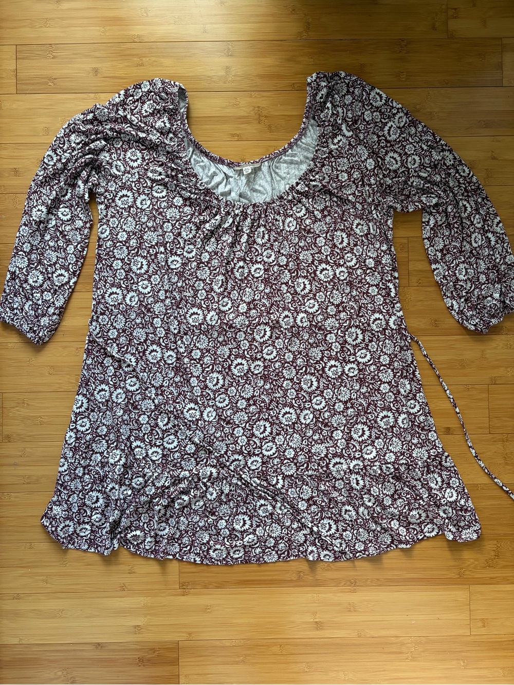 Boden Scoop Tiered Jersey Mini Dress in Brown Floral. Size: 20-22 - Picture 4 of 9
